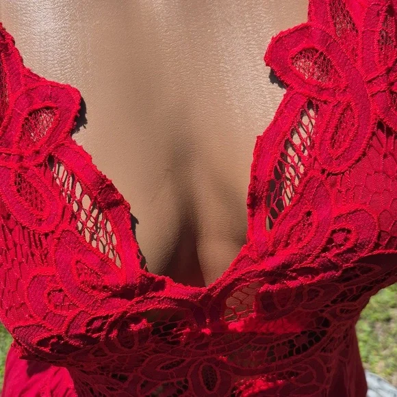 `ღ´- ♥ -`ღ´ Stunning Red Lace Front Dress `ღ´- ♥ -`ღ´ - Picture 16 of 17